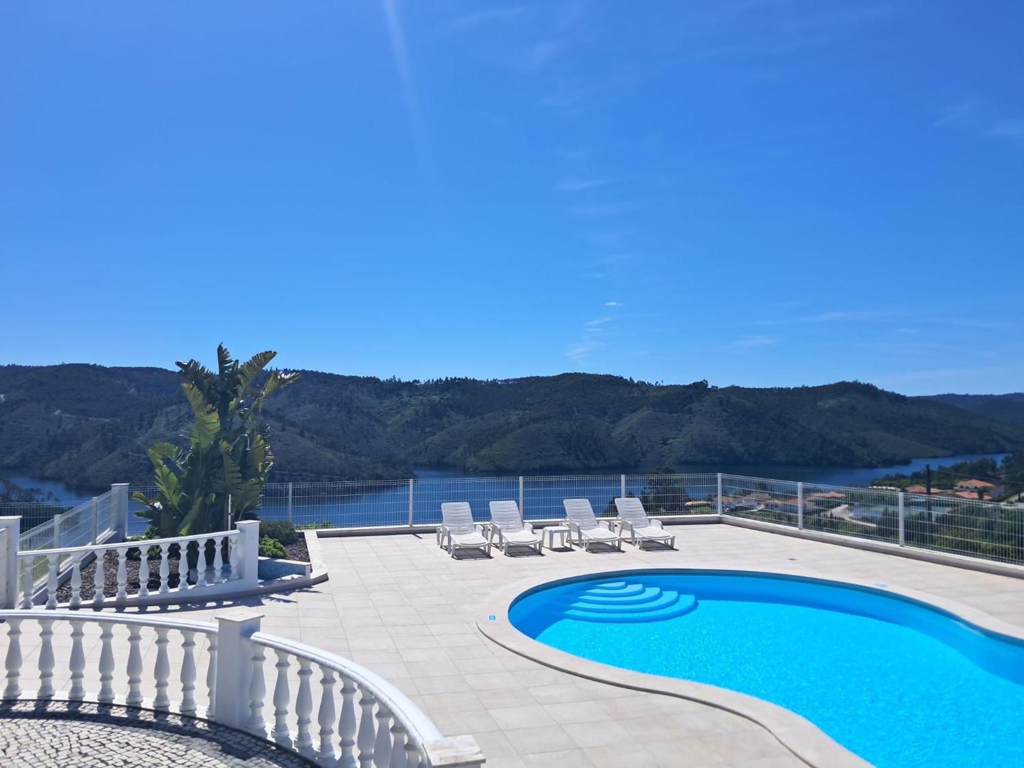 Lago Azul Villas Ferreira do Zêzere Exteriér fotografie